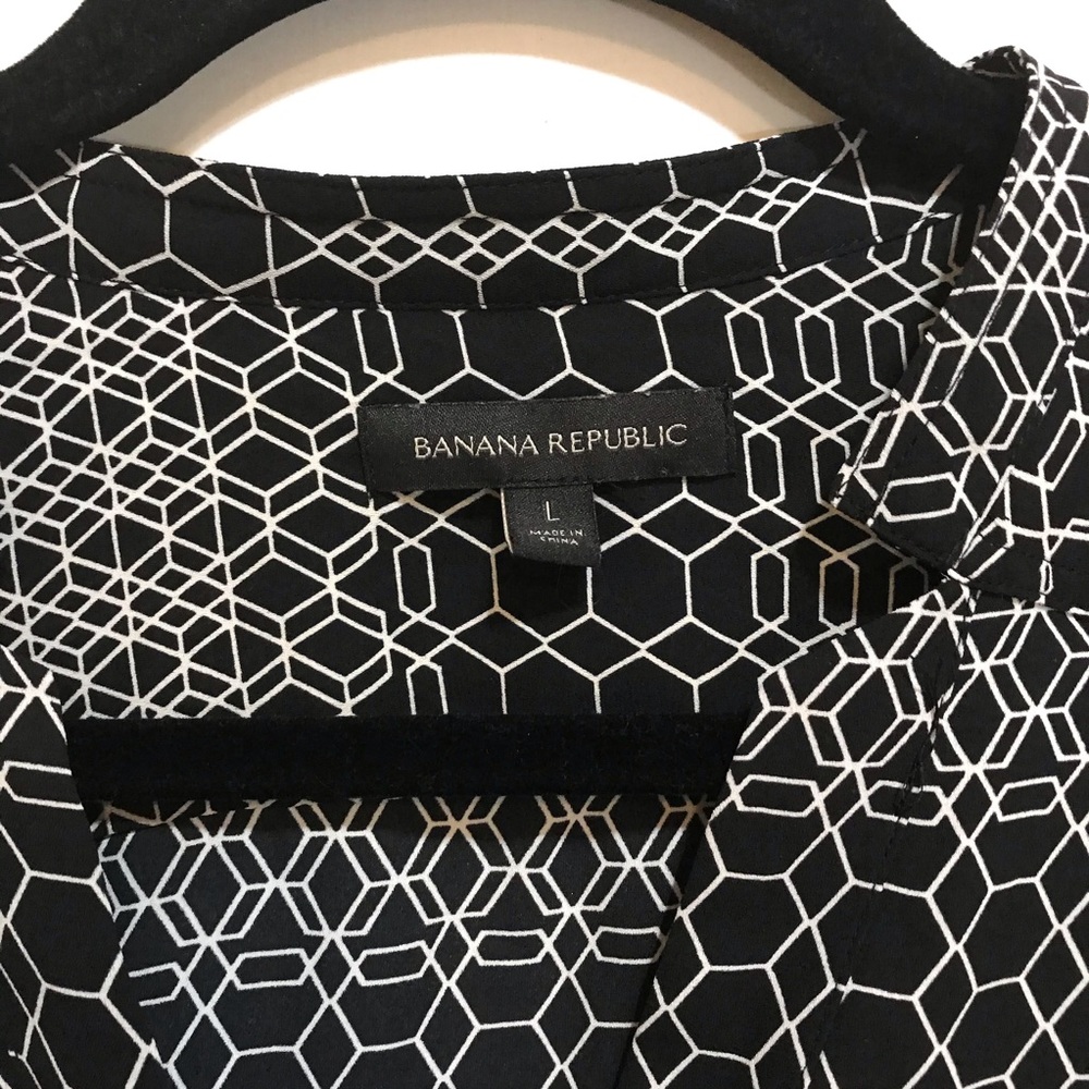 Banana republic blouse - Picture 7 of 7